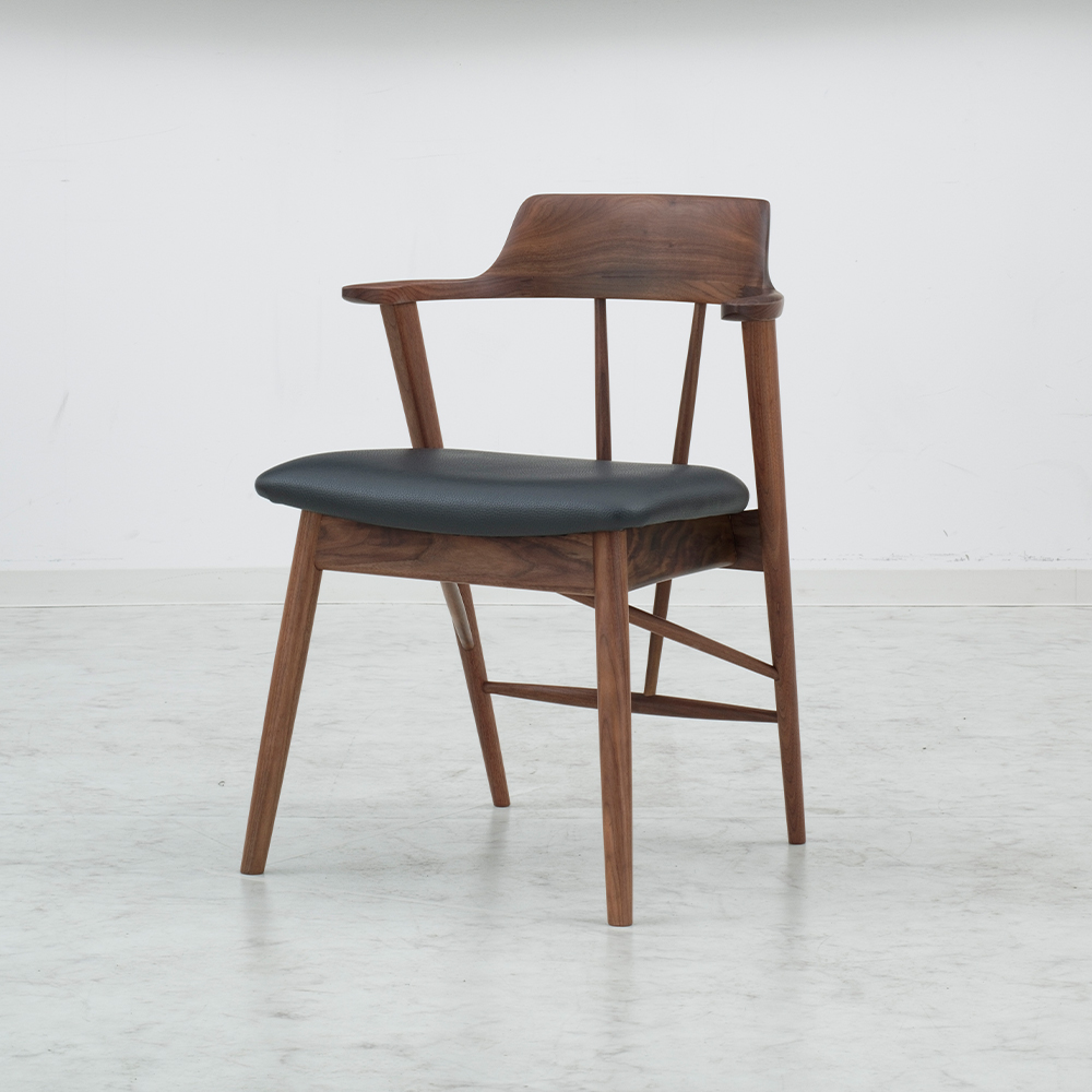 ELAⅡ（エラⅡ）ダイニングチェア（ウォールナット） - ダイニング