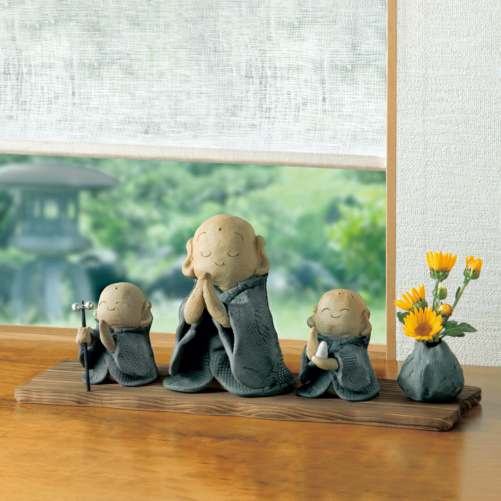 垣本 学 陶製／手びねり三体地蔵（ミニ花瓶付） | ライトアップ