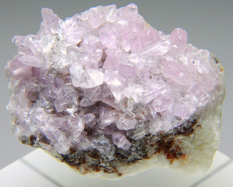 コバルトカルサイト 726 モロッコ - 鉱物標本・隕石標本販売のWeb専門