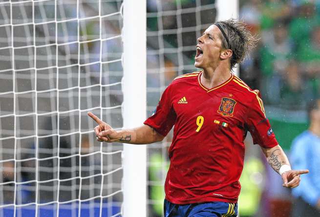 Euro 2012: Fernando Torres tallies twice as Spain eliminates
