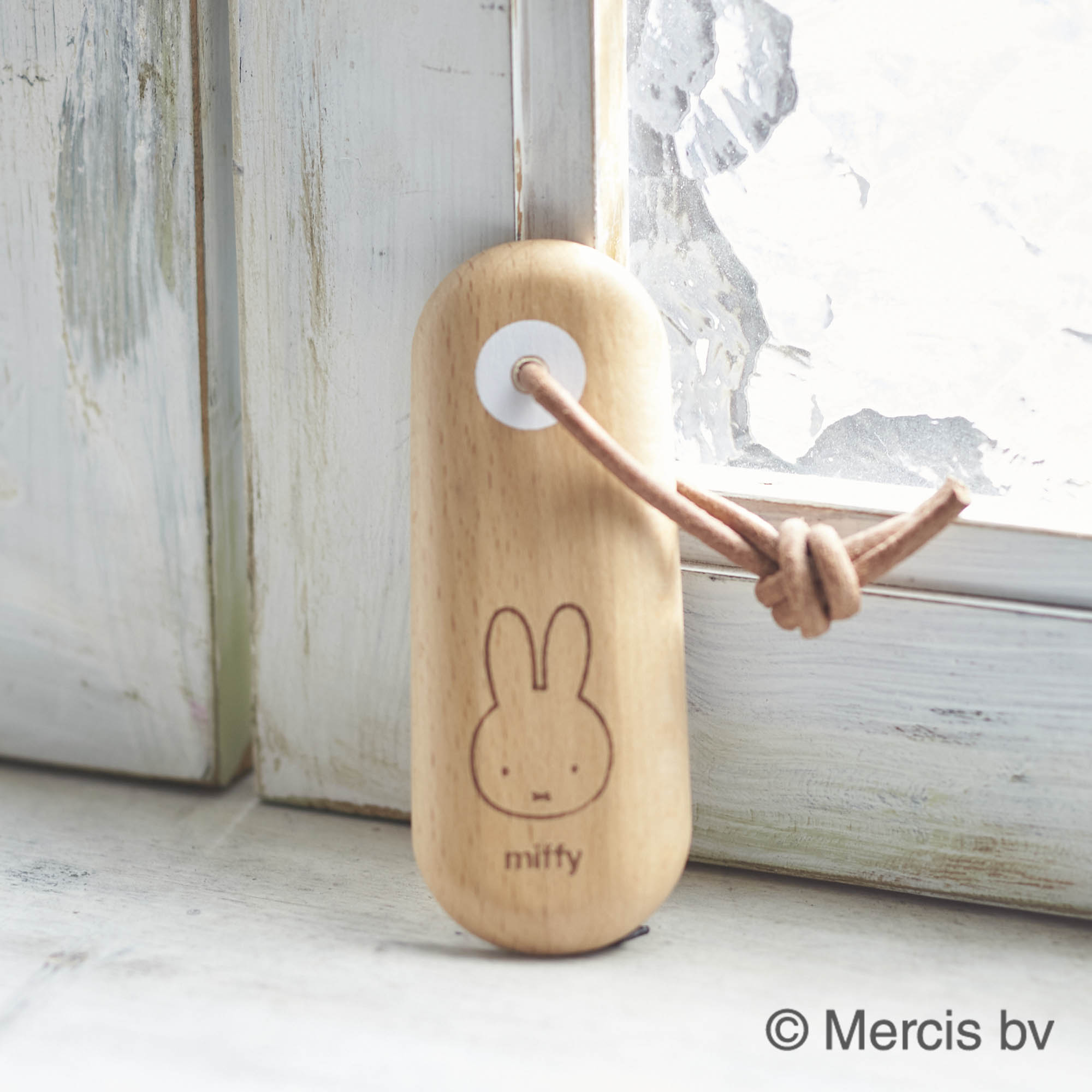 ミッフィー シューホーン(靴ベラ) - 木製玩具のニチガン-商品紹介