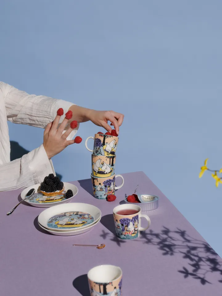 Moomin Arabia からのベリーシーズン ムーミンマグ 2024 - NordicNest.jp