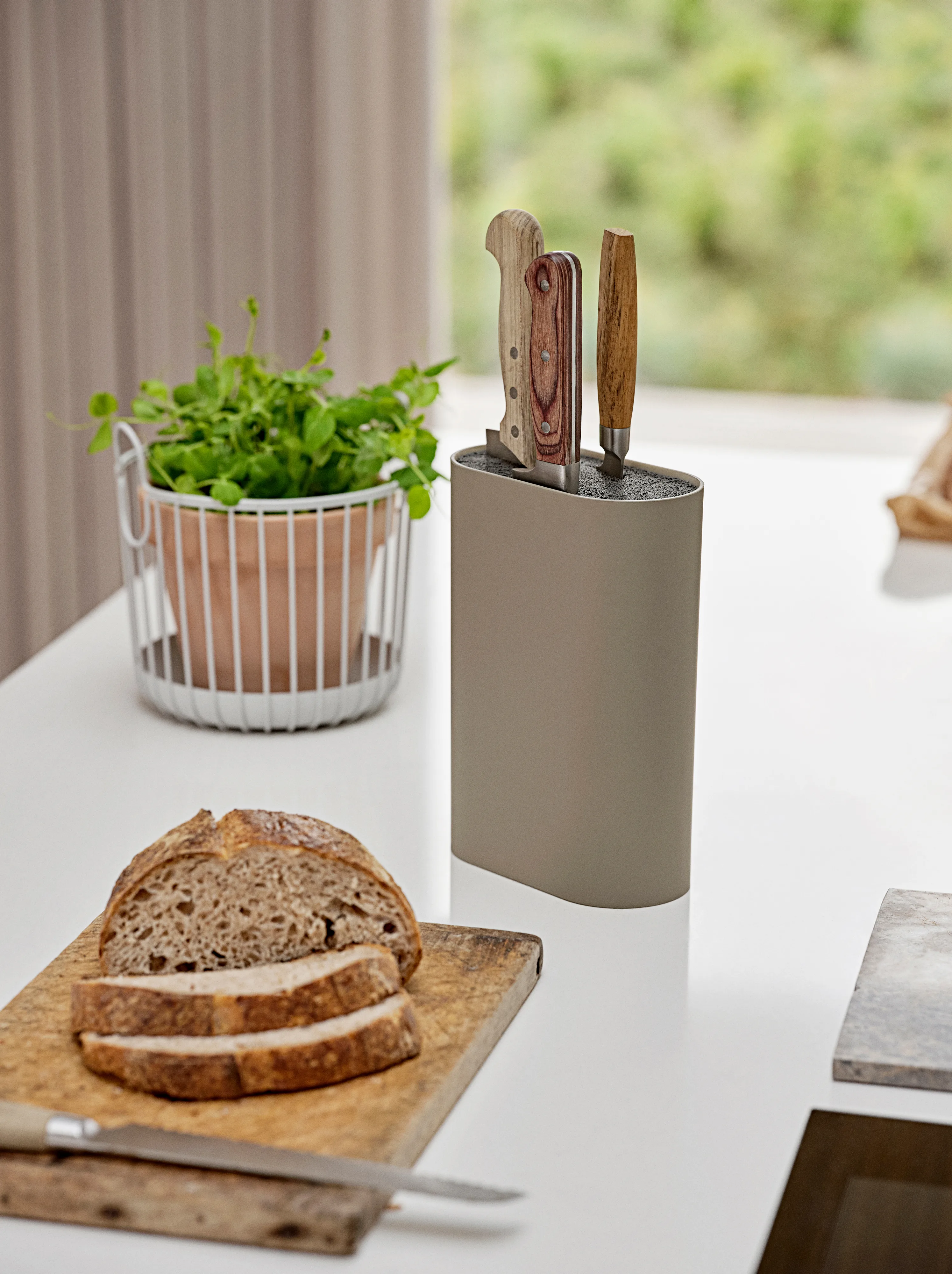 Zone Denmark | ゾーン デンマーク からのSingles ナイフブロック 24