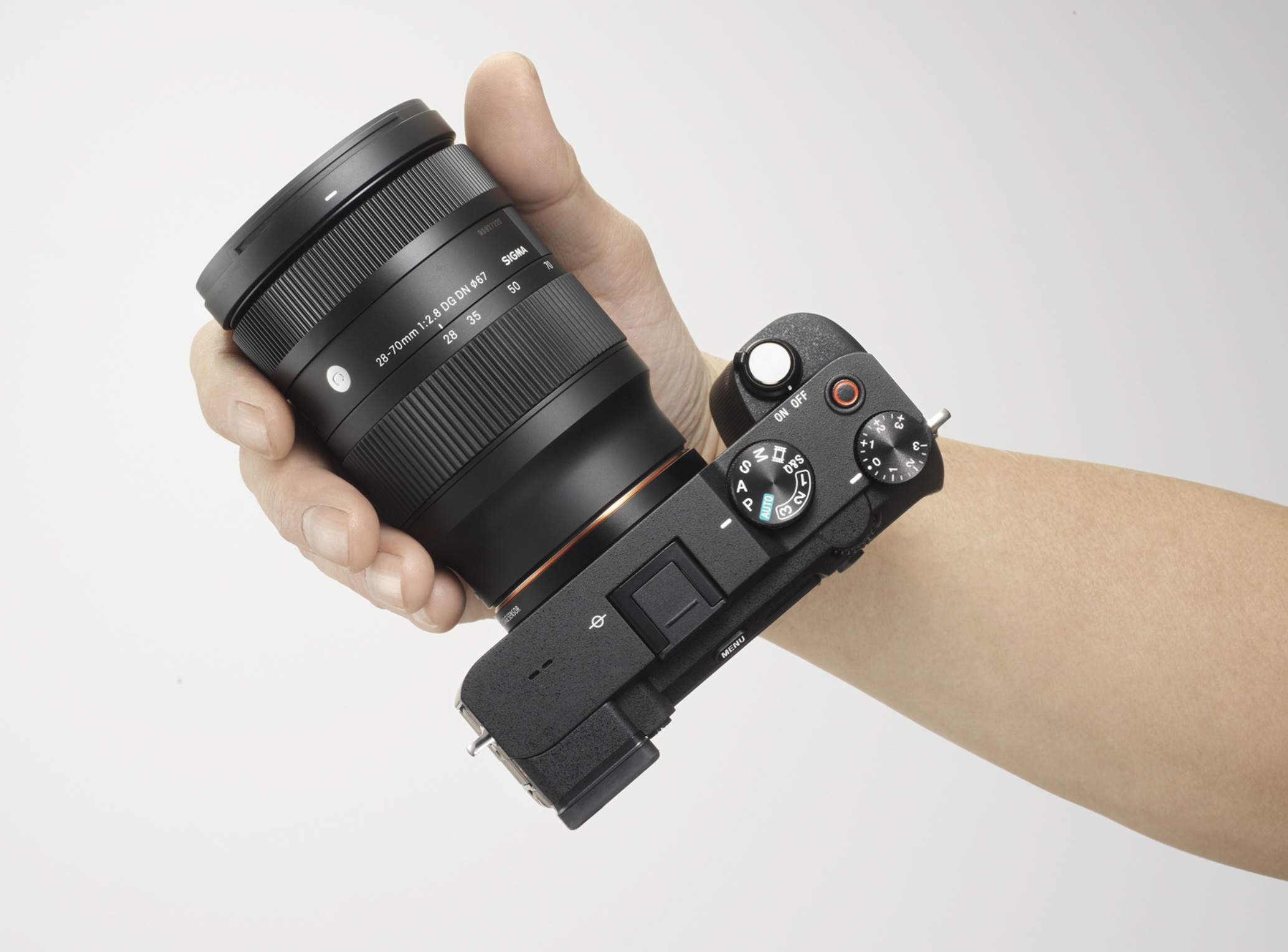 SIGMA 28-70mm F2.8 DG DN for L-Mount & E-Mount - Newsshooter