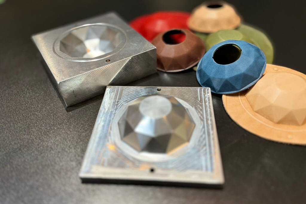 市井の熟練職人技術の結晶！ 世界初の製法で生まれた「革製ランプ