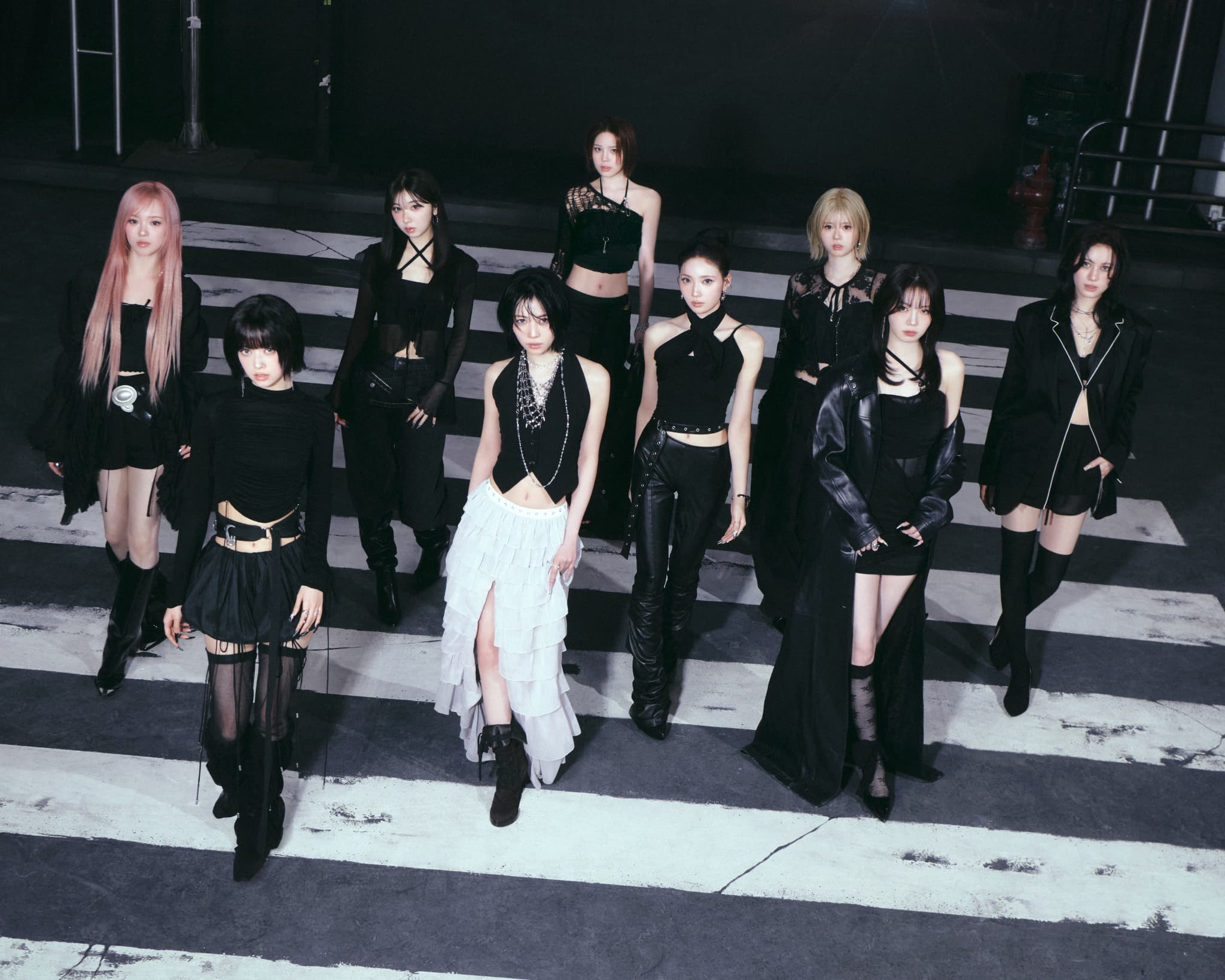 NiziU 1st Mini Album『AWAKE』ご好評につきSony Music Shop限定