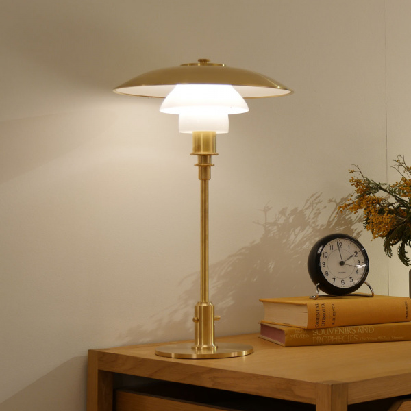 数量限定】 PH 3/2 テーブルランプ / 真鍮 × 乳白ガラスLouis Poulsen