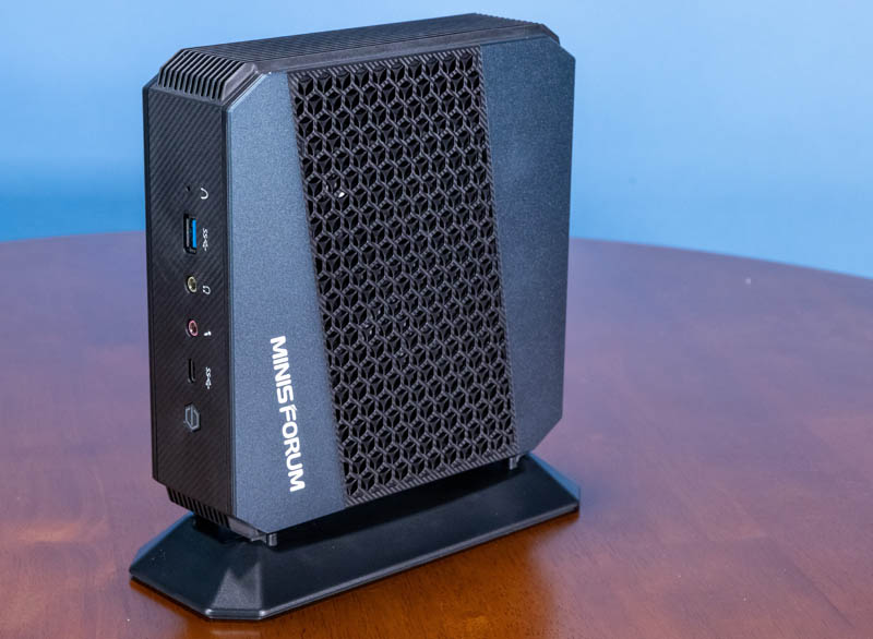Minisforum HX90 AMD Ryzen 9 5900HX Mini PC Review