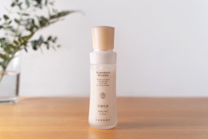 ドモホルンリンクルの『保護乳液』の商品詳細と使い方｜基礎化粧品