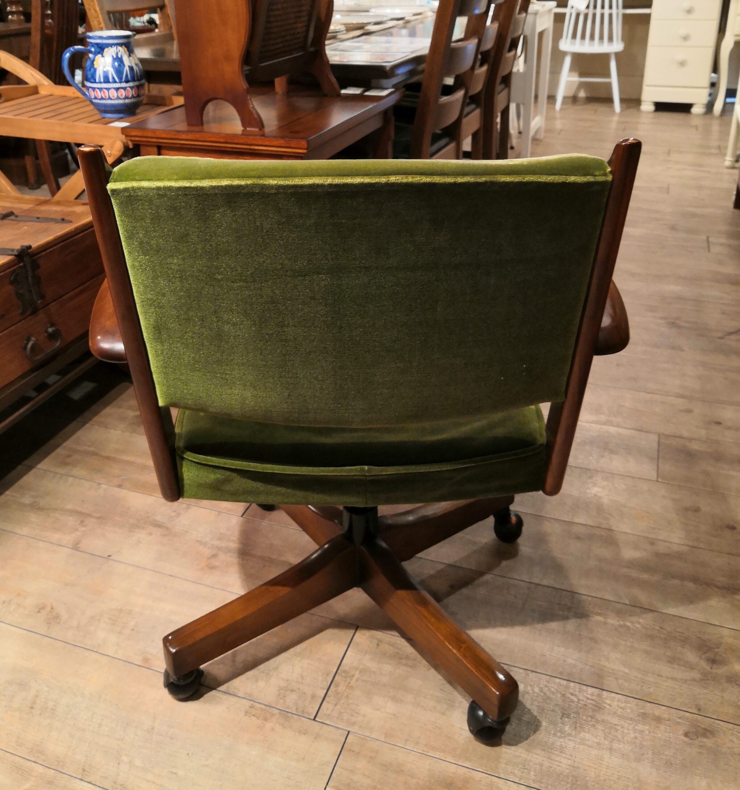 中古】 karimoku カリモク コロニアル 書斎チェア モケット モス