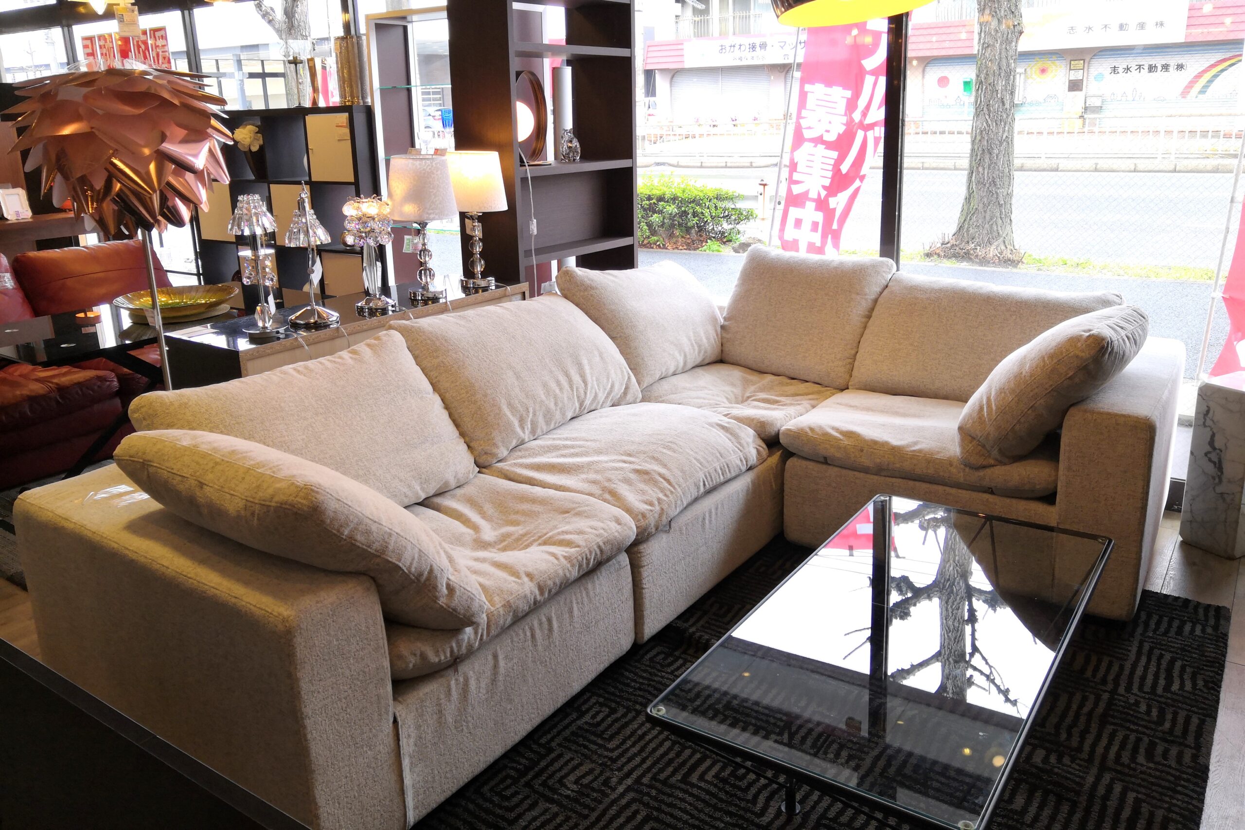 中古品】 馬場家具 inter LIVAX インターリバックス フェザー 右カウチ