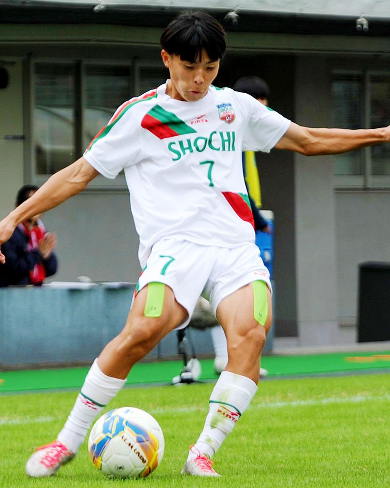 高校サッカー＞全国へ一枚の切符争う 攻守に盤石な正智深谷、堅守の