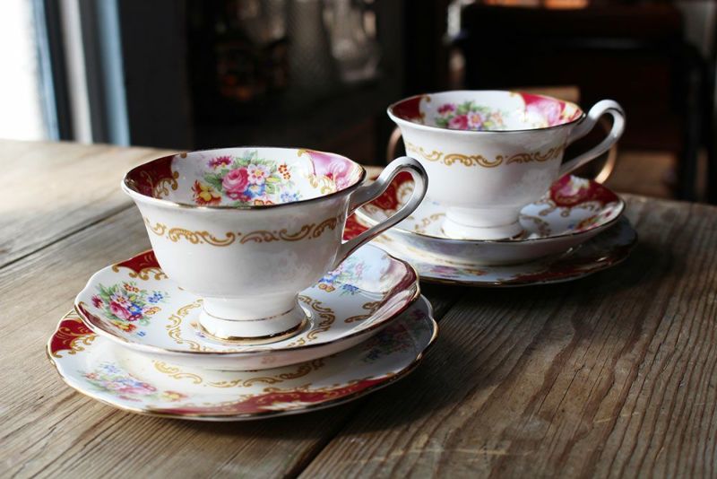 アンティークRoyal AlbertティーカップトリオCanterbury アンティーク