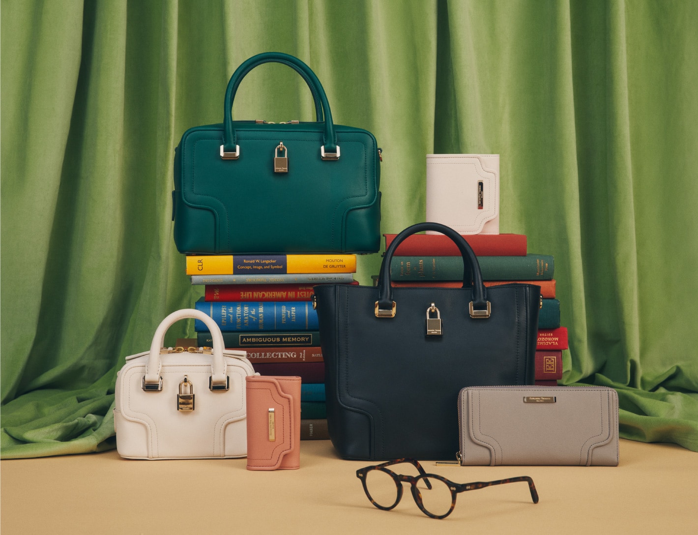 2022 Autumn & Winter Collection vol.2 │ Samantha Thavasaサマンサ