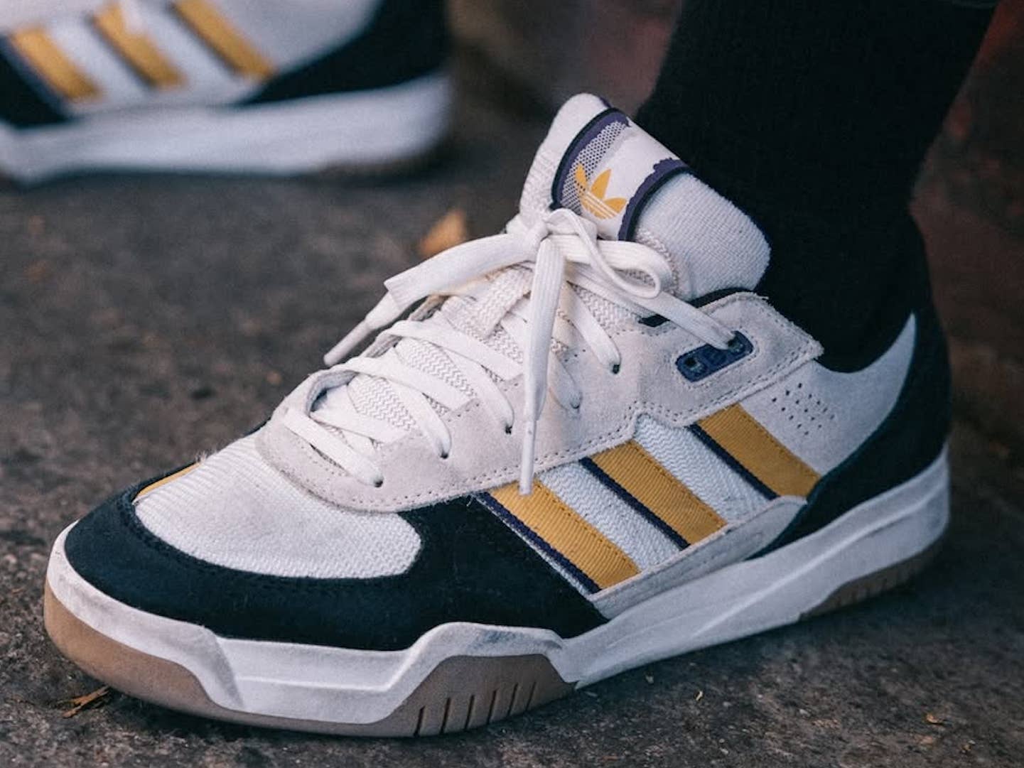 adidas-skateboarding-tekkira-