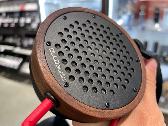 エンジニア注目のモニターヘッドホンOLLO Audio S4X 店頭にて絶賛お