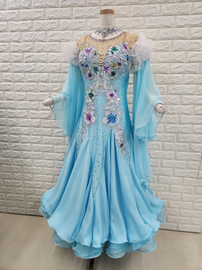 試着・レンタル・購入】社交ダンスドレス LLサイズ うすブルー