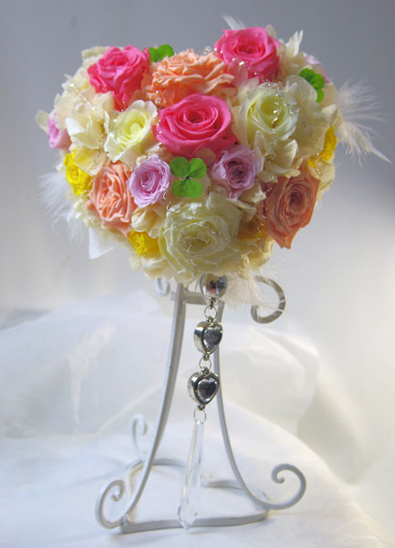 プリザーブドフラワーのハートのブーケ〜heart to heart|フラワー