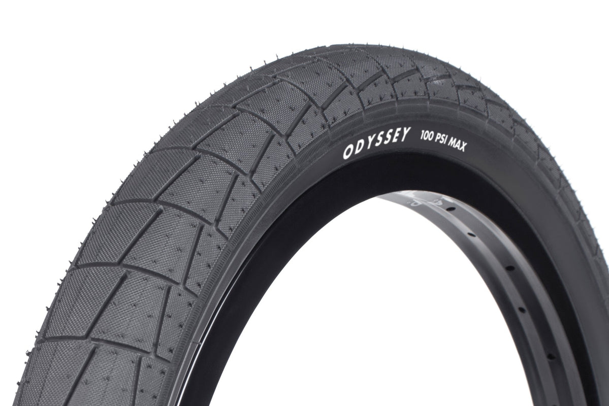 ODSY-Broc-Tire-2.25-3Q-Detail-