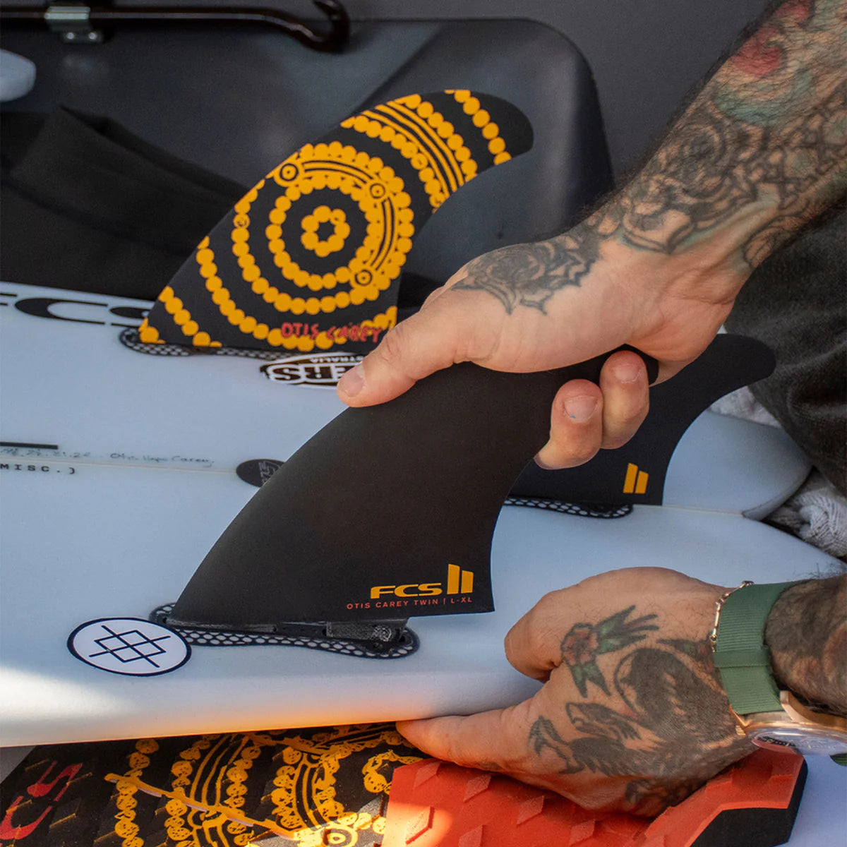 FCS II OTIS CAREY TWIN + 1 FIN SET - FCS JAPAN