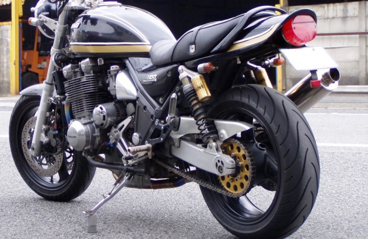 スペックエンジニアリング｜ゼファー1100用ホイール加工