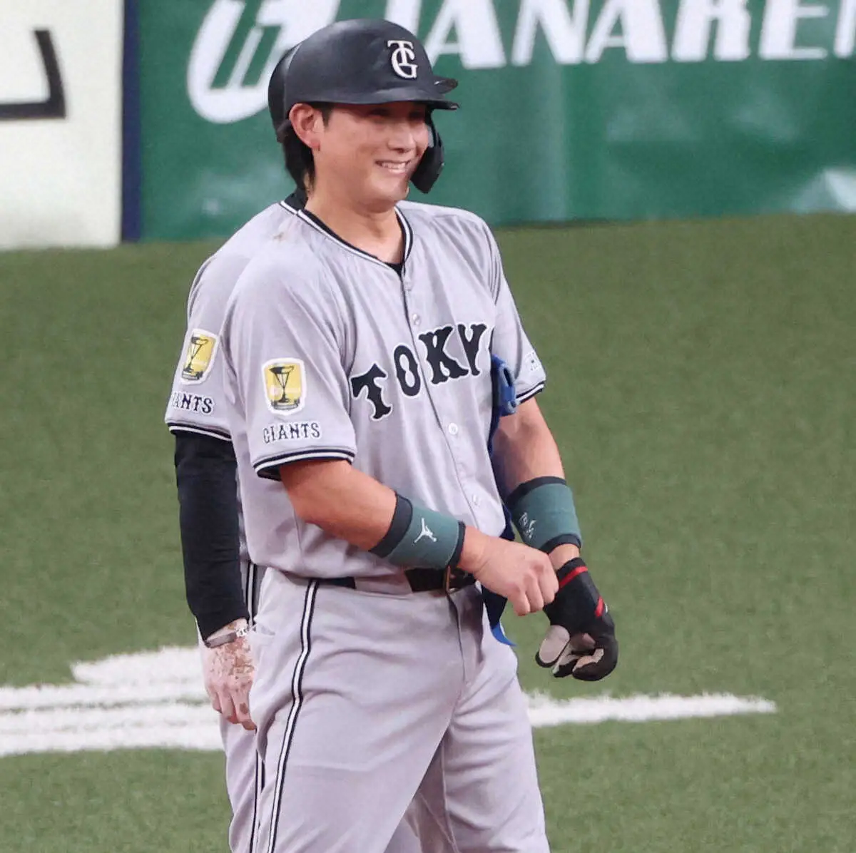 巨人・小林誠司が今季初出場で攻守に存在感 4回まで6失点の赤星を3回