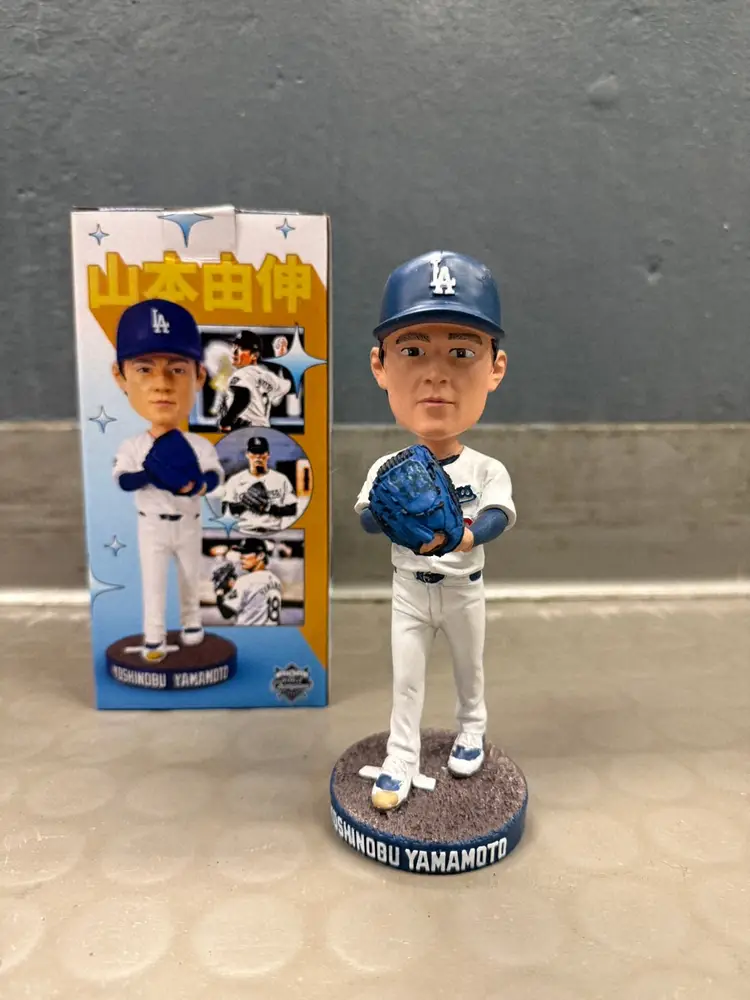 ドジャース・山本由伸のボブルヘッド人形 来場者に配布 - スポニチ