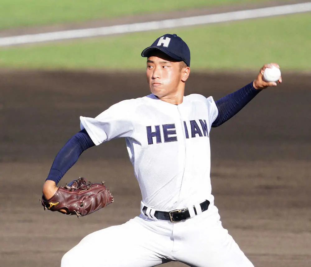 甲子園最多出場の龍谷大平安 3回戦でまさかの敗退 9回に同点に追いつく