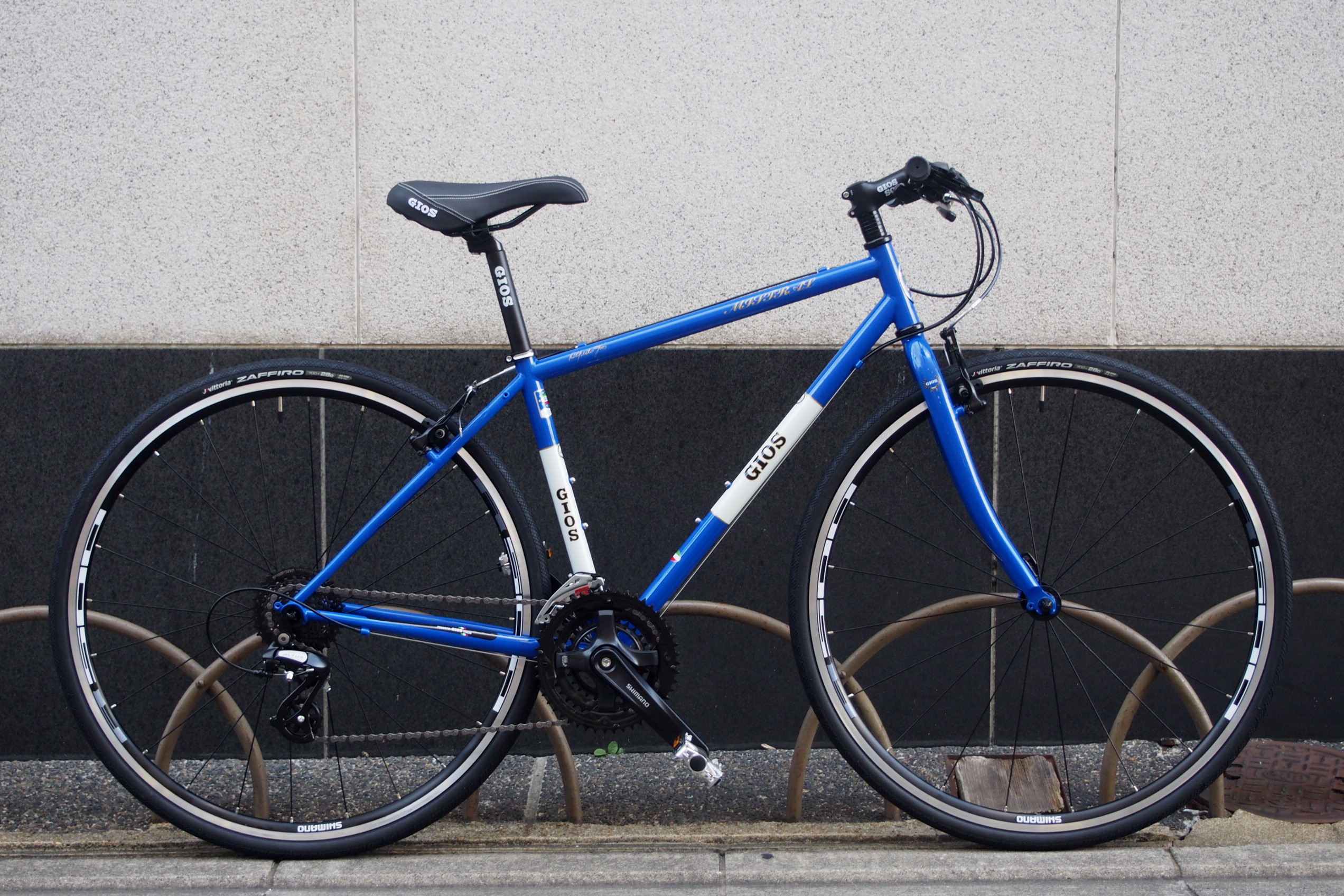 BLOG 数量限定で先行入荷！！コスパ高いクロスバイクの筆頭格！【 GIOS