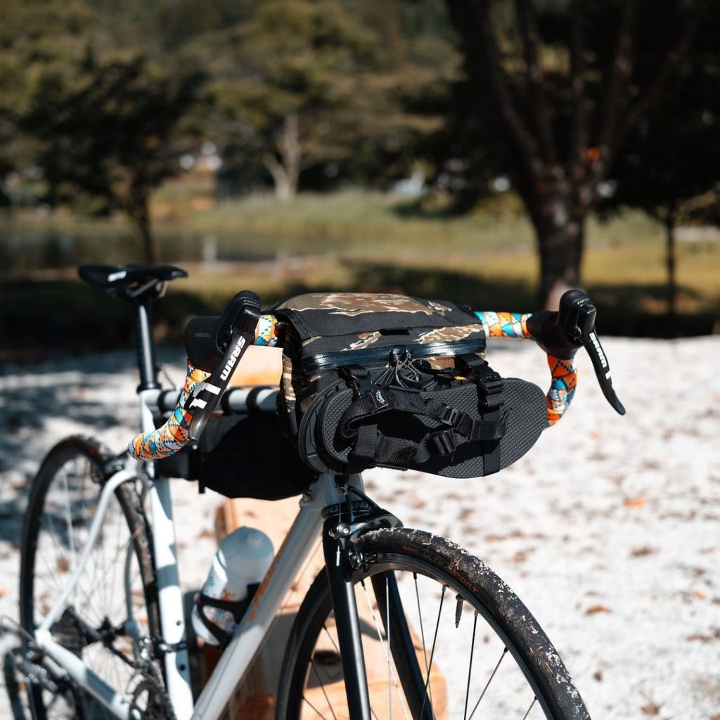 BLOG JAPAN ハンドメイド バイクバッグ ブランド【tade qui / タデクイ