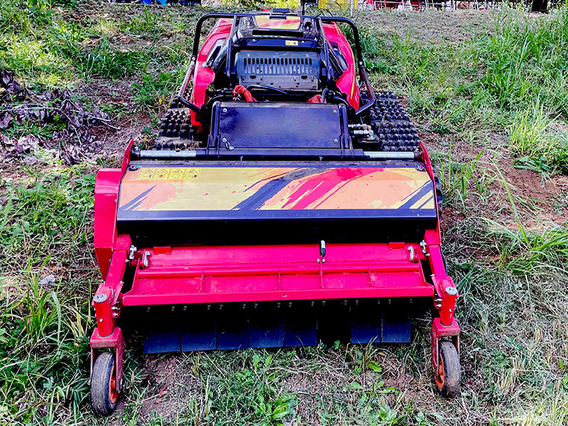 ラジコン草刈機（ハンマーナイフ式） | エスアールエス株式会社 - 建機