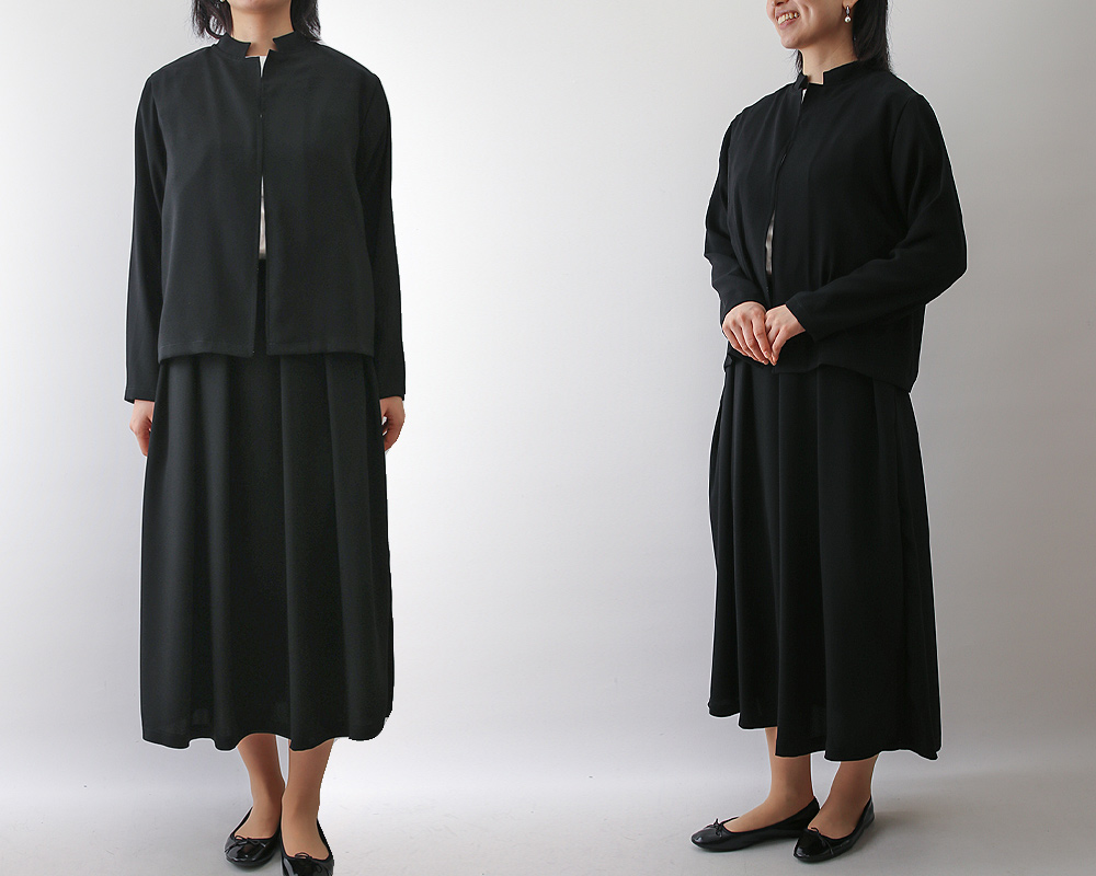 バックサテンジョーゼットのブラックフォーマル（低ストレッチ