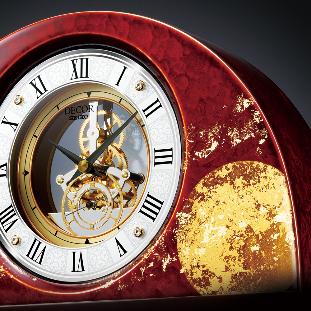 日本伝統の漆塗りと金箔が美しい】最高級ブランド“デコール セイコー