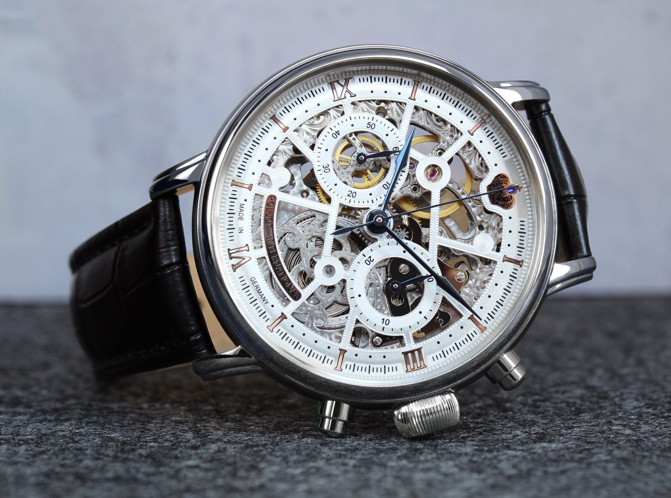 Nicolai II Skeleton - Poljot International
