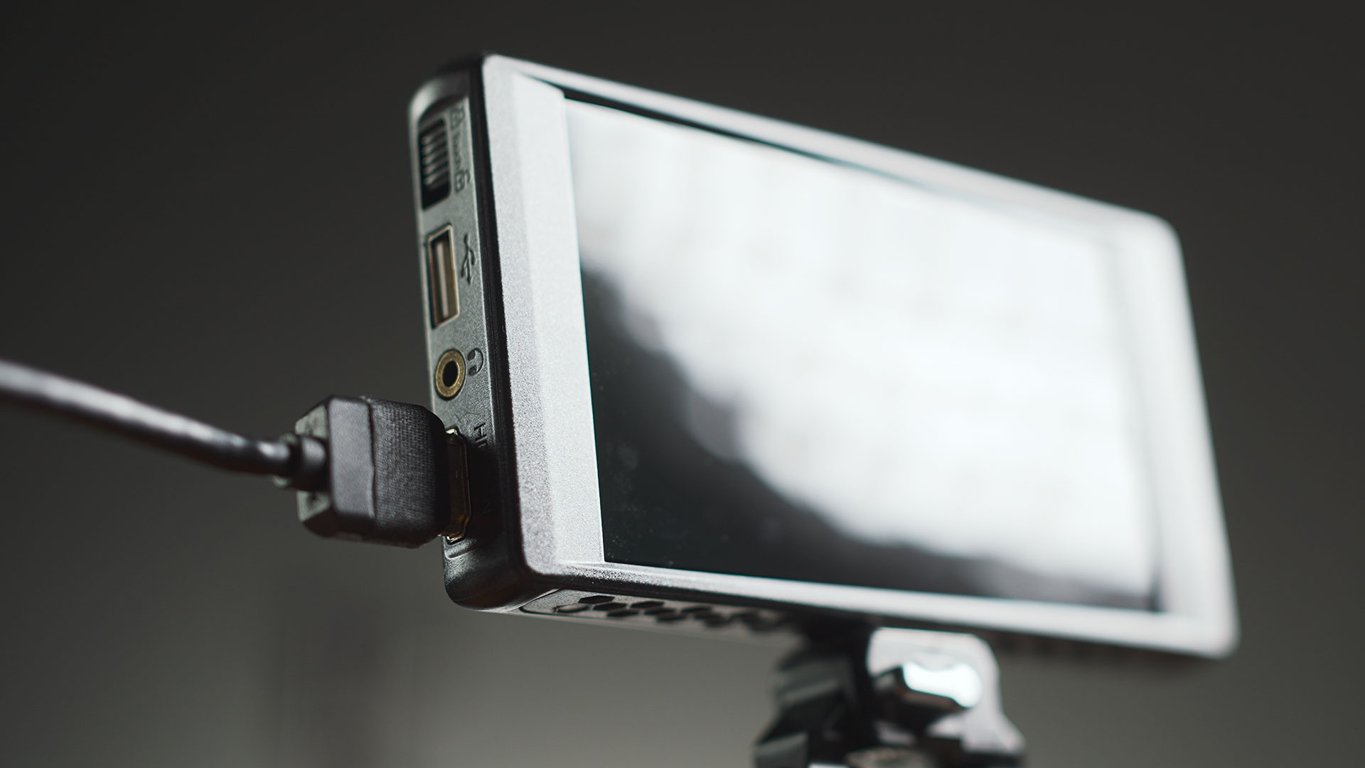 Portkeys PT6 5.2インチ 600nits ポータブルHDMIモニター（DSLR