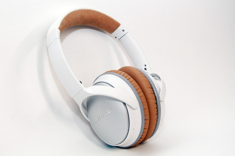 レビュー】ボーズQCシリーズを10年使った筆者が体感。「QuietComfort