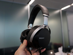 ソニー、ハイレゾ/バランス対応の新フラグシップヘッドホン「MDR-Z7