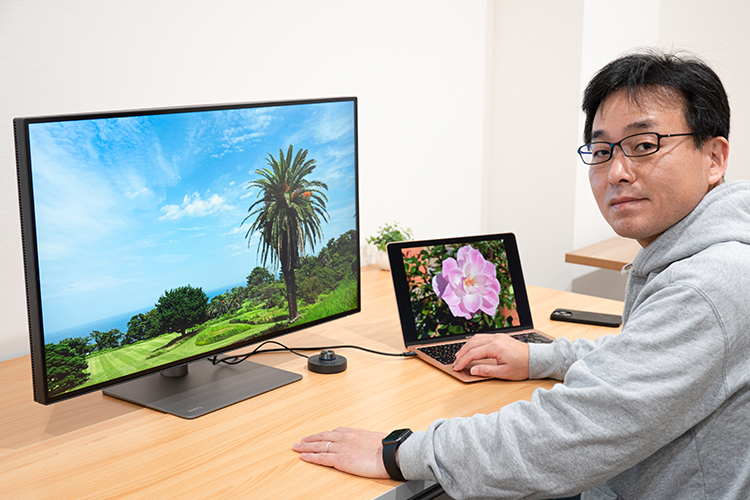 Macと相性抜群のデザイナーモニター、BenQ「PD3220U」レビュー (1/4