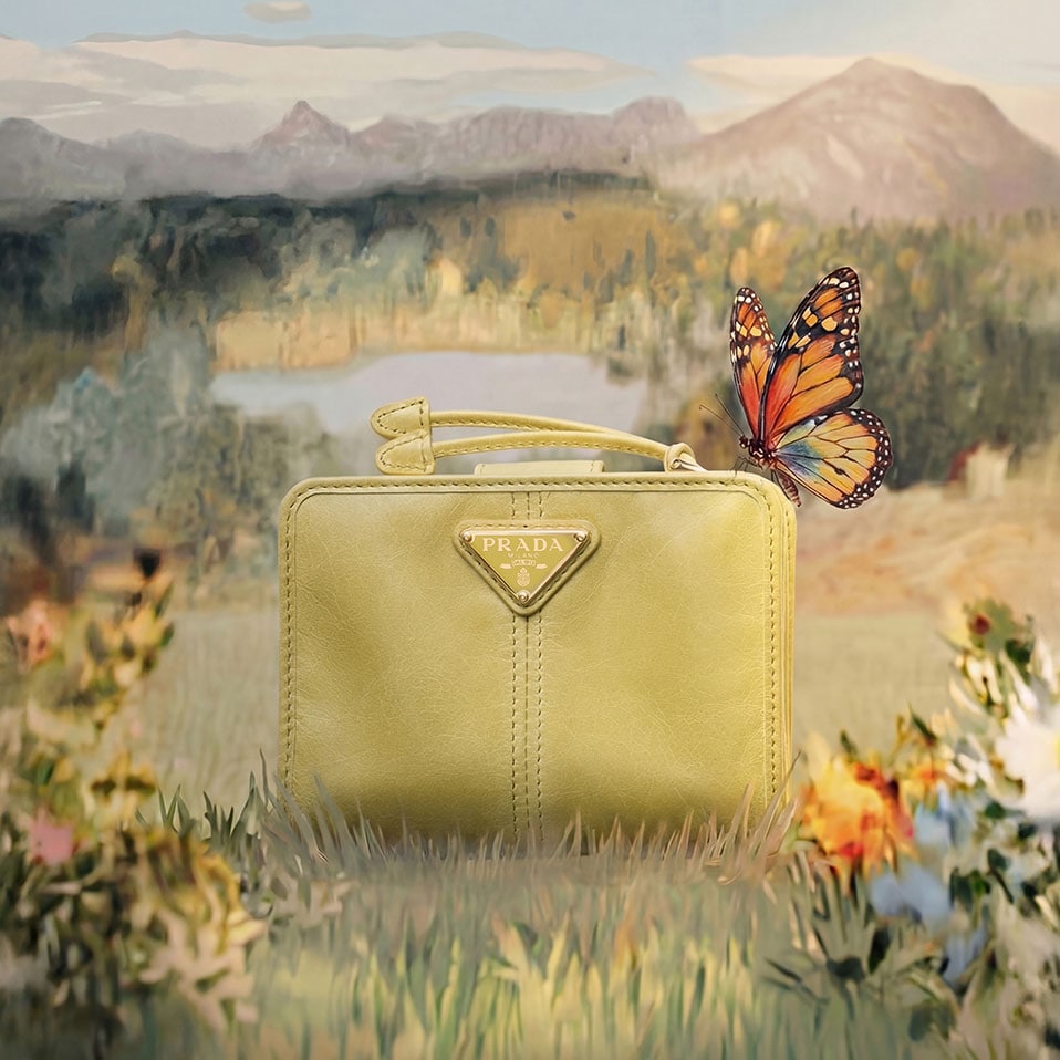 ミリタリーグリーンレンズ プラダ シンボル サングラス | PRADA