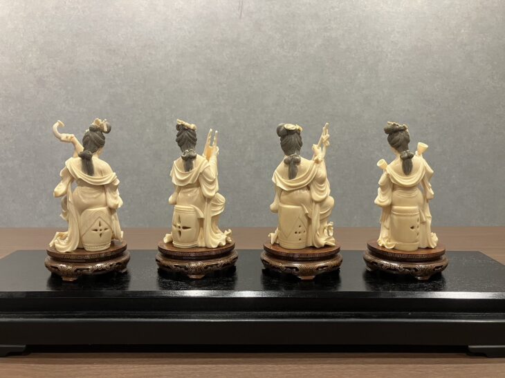 象牙 置物 『天女 合奏』 ｜骨董品買取 緑和堂