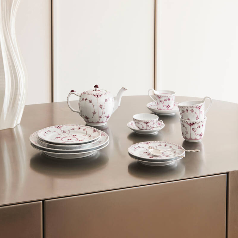 パープルフルーテッド ハーフレース プレート 19cm|ロイヤル