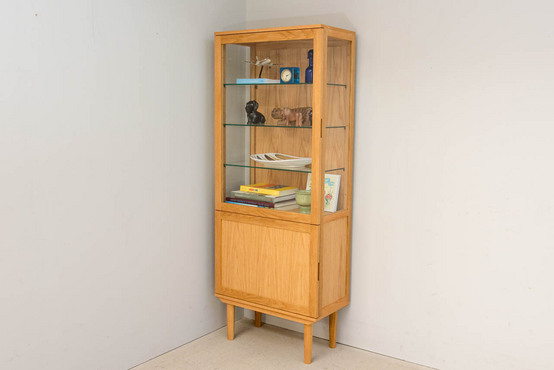 ガラスキャビネット | 北欧家具・ヴィンテージ家具・オリジナル家具の