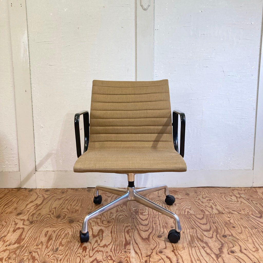 ハーマンミラー / Herman Miller イームズ アルミナムグループ