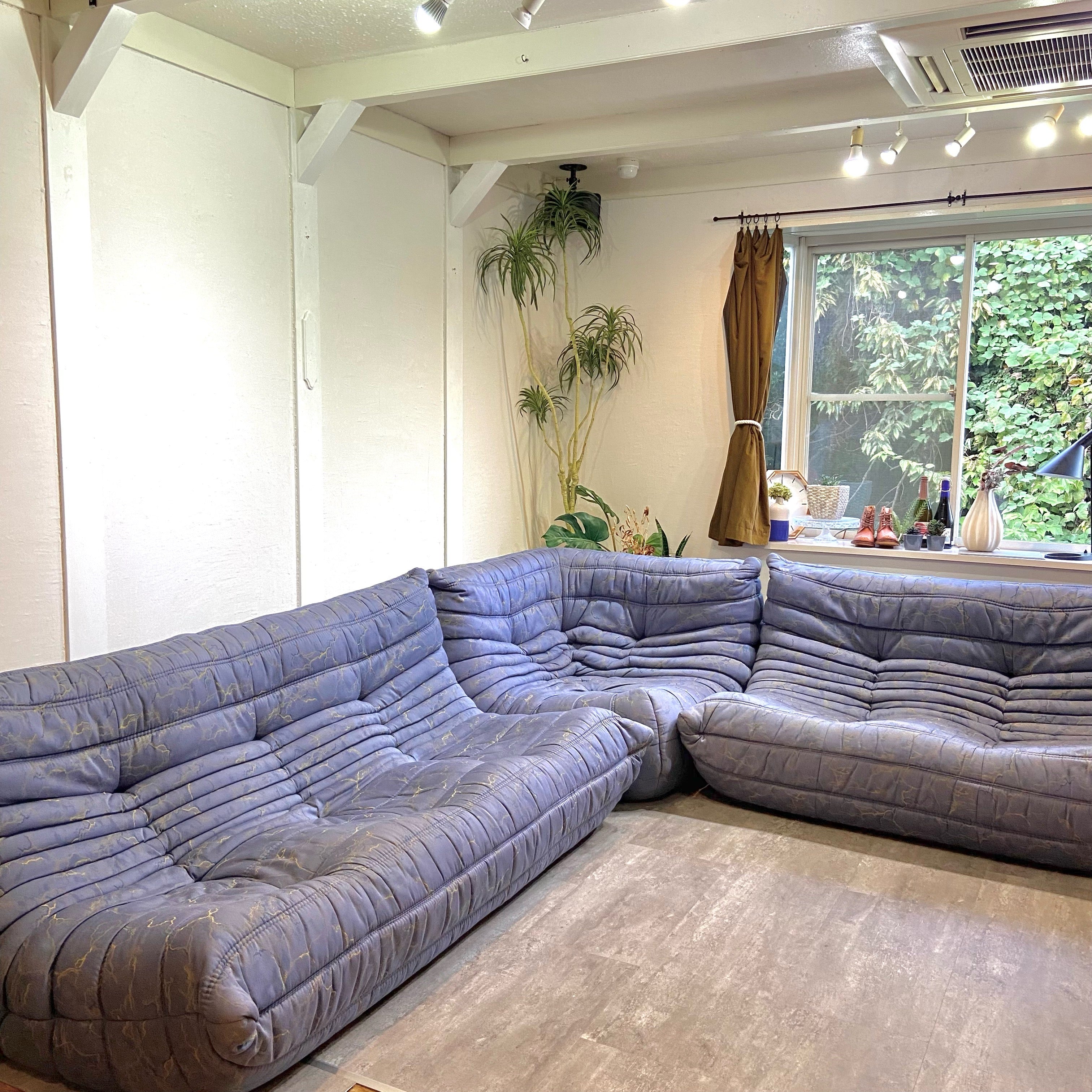 リーン・ロゼ ligne roset トーゴ コーナーソファ 1人掛け 中古 ブルー