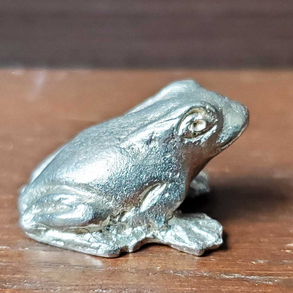 楽天市場】ミニチュア 置物 飾り フィギュア 錫製 蛙（カエル）添配