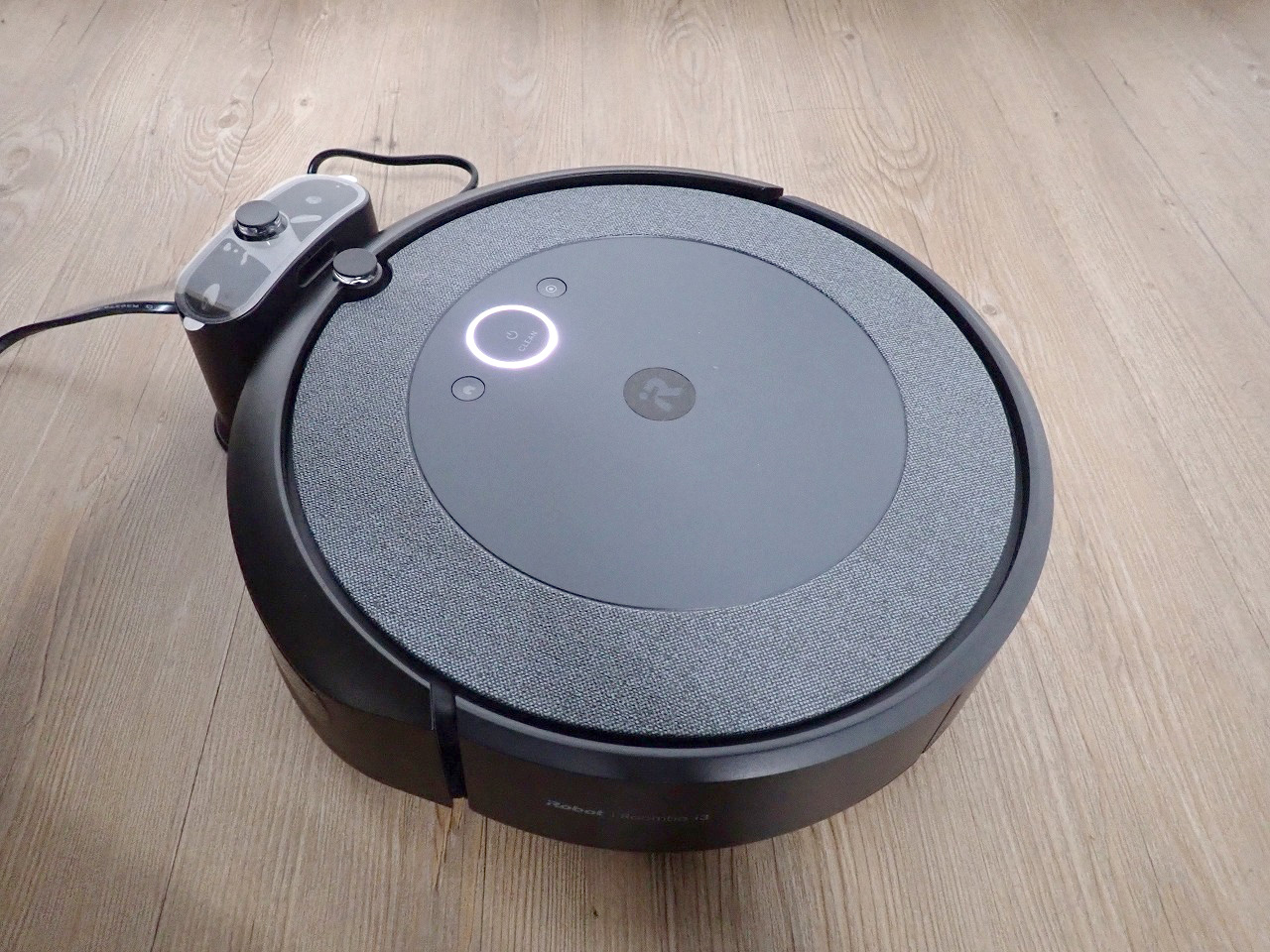ロボット掃除機 iRobot Roomba i3 i3150 RVD-Y1 アイロボット ルンバ