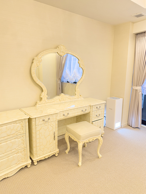 ドレッサー｜輸入家具/ロココ調家具のオーダーメイド専門店 ウエスト