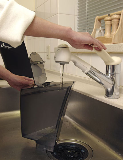 Edge-J3.0」リオレッド | 大容量ポット型UV浄水器 ｜ ウォーターロジック