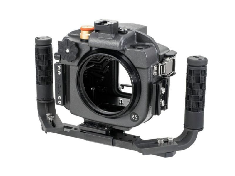 マニアックな職人集団！水中撮影機材メーカーINONのお勧め商品