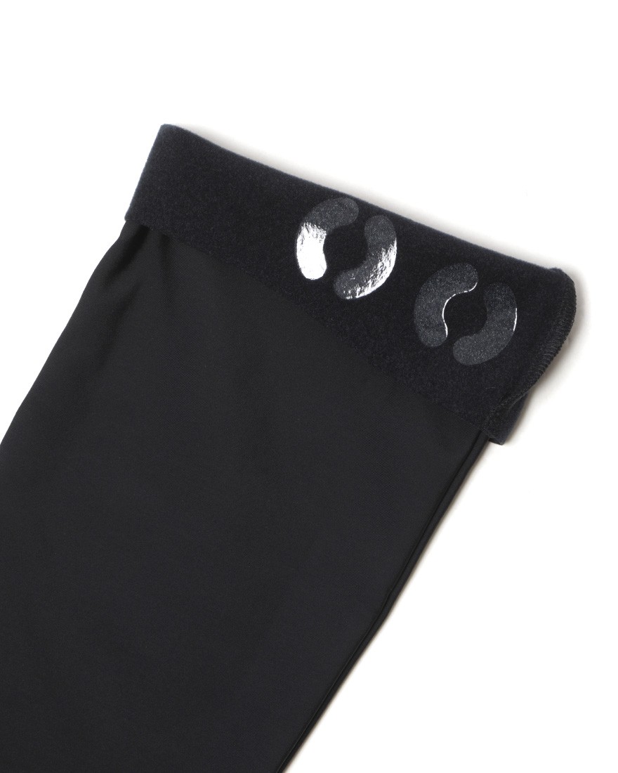 ウィンターニーウォーマー【R WINTER KNEE WARMERS P1】｜ASSOS